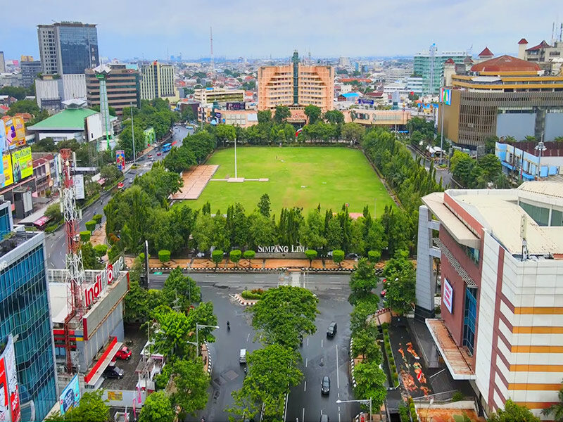 Majelis 1 — Lapangan Pancasila Simpang Lima